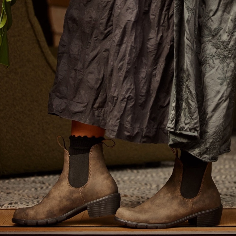 Blundstone HEELED BOOTS - RUSTIC BROWN